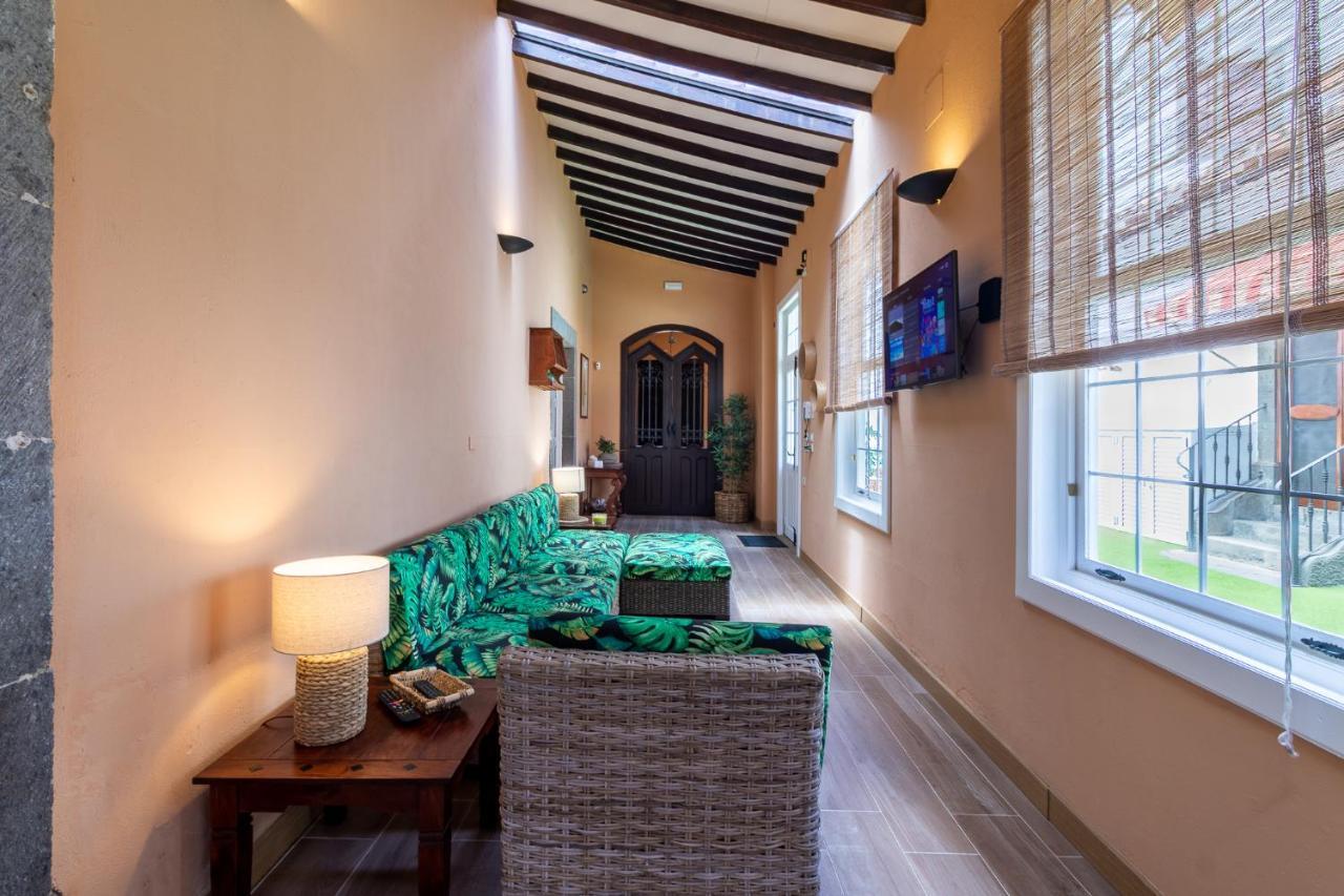 הוילה ארוקאס Casona Gildana: Historia, Patrimonio/E-Working מראה חיצוני תמונה